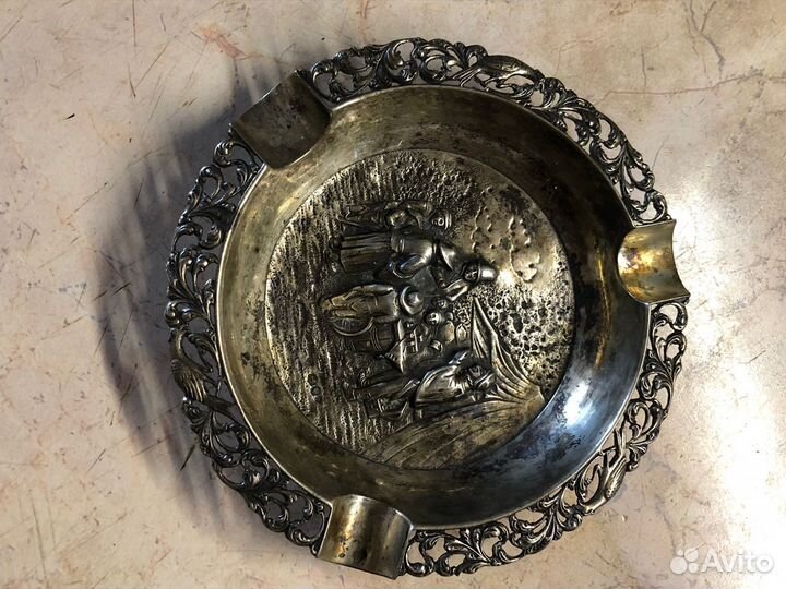 Пепельница серебро