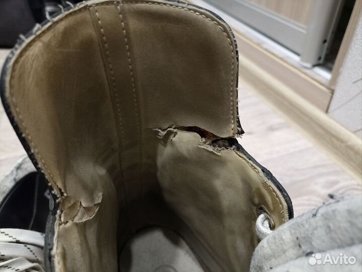 Коньки хоккейные Larsen 42р