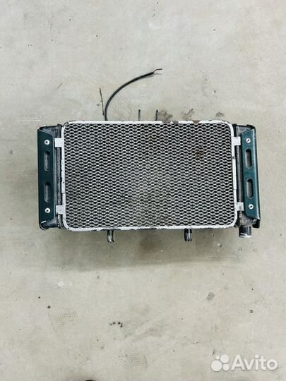 Suzuki gsf 400 bandit радиатор