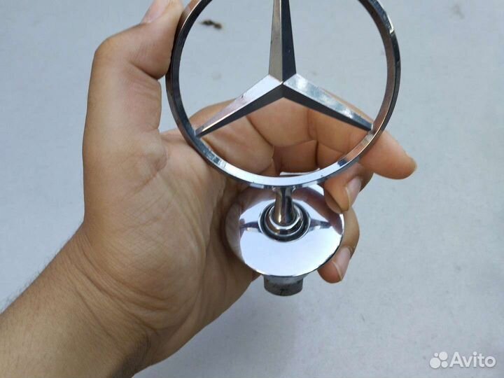 Знак для Mercedes Benz