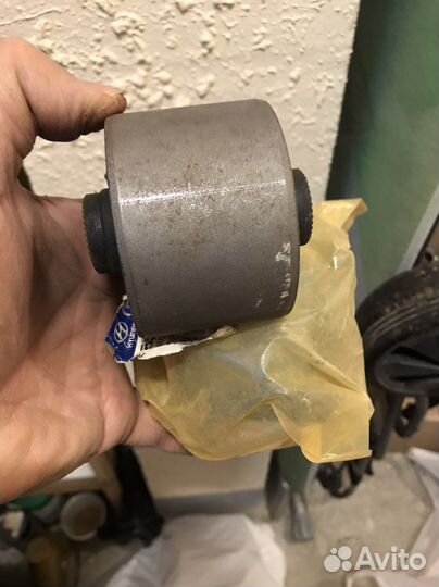 Тяга задня Hyundai Sonata