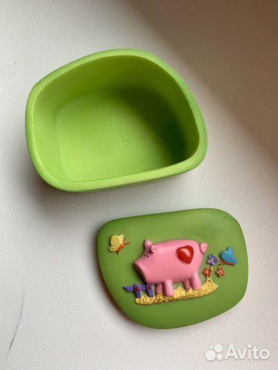 Шкатулка с поросенком 6,5х5 см