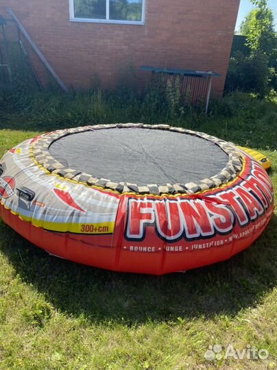 Надувной водный батут
