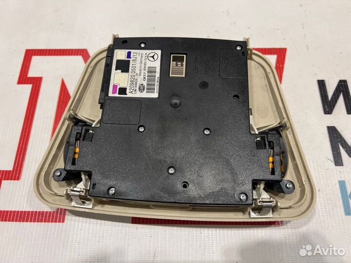 Плафон потолочный Mercedes Clk-Class W209 C209