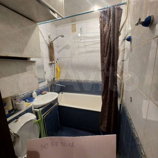 2-к. квартира, 43 м², 3/5 эт.