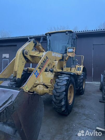 Водитель машинист фронт погр экск погр