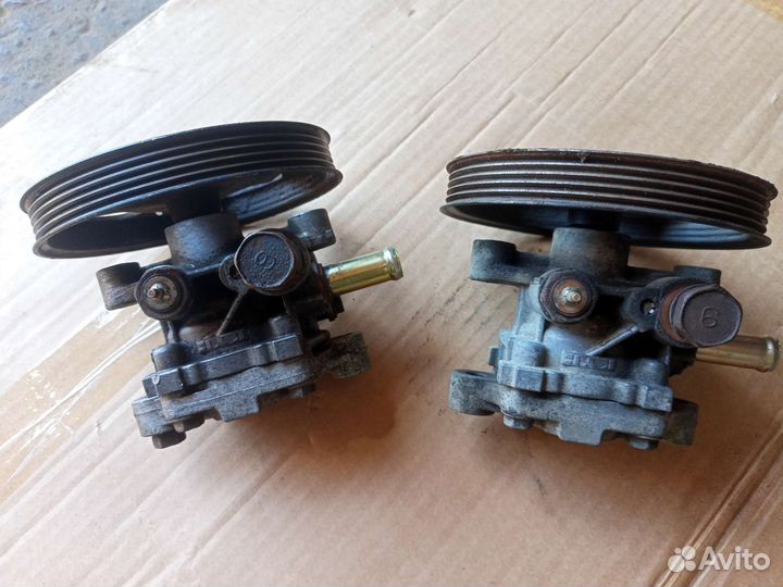 Насос гур на Mitsubishi Lancer 9