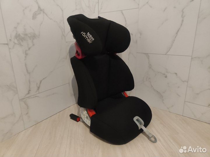Автокресло britax romer