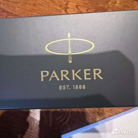 Шариковая ручка parker оригинал