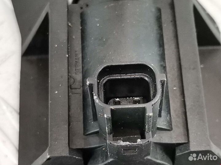 Клапан вакуумного управления Ford Mondeo 3 рест