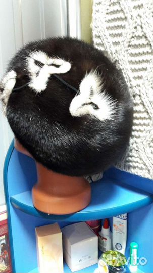 Берет женский норковый