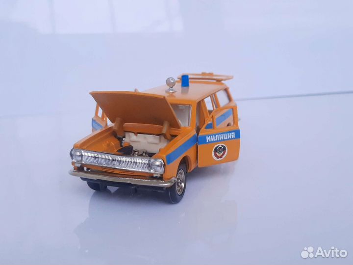 Модель автомобиля газ 24-02 гаи, СССР