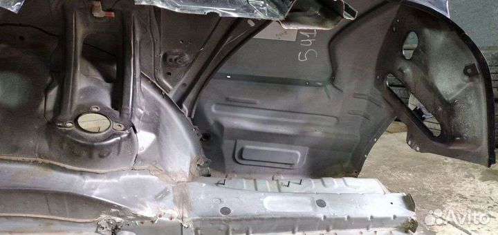 Крыло toyota Mark 2 110