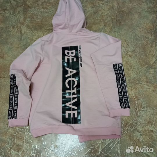 Костюм женский