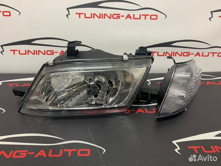 Фара Nissan Ad VY11 97-2002г (светлые)