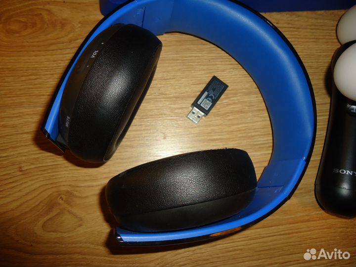 Комплект Sony PS4 Slim + VR