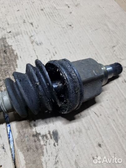 Привод передний левый (полуось) Lifan Solano 650