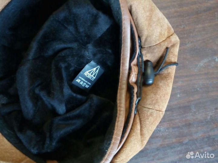 Женская замшевая кепка демисезонная