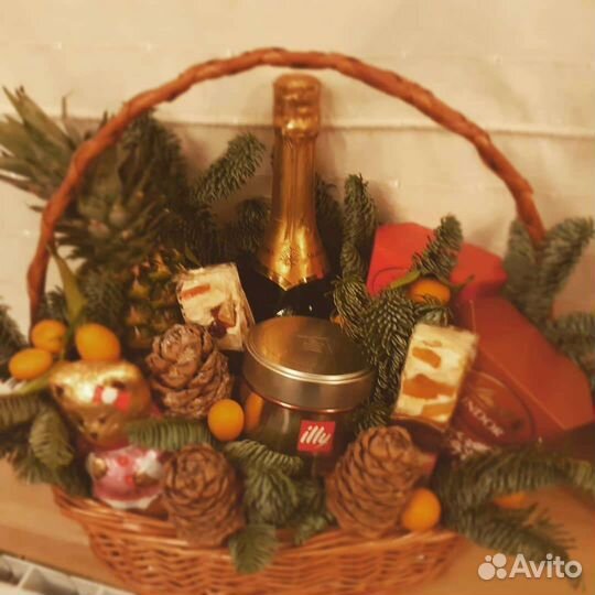 Подарки, корзины, новогодние букеты