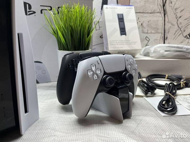 Sony playstation 5+2гем+заряд+750игр