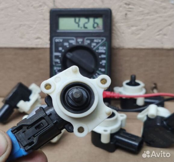 Датчик положения кузова Mazda Cx-9 j-5396