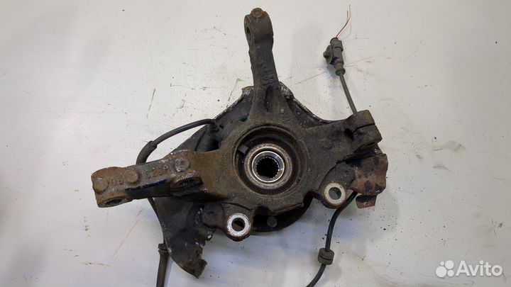 Ступица (кулак, цапфа) правая передняя Fiat Grande Punto