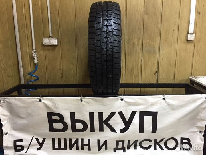 Dunlop SP Winter Maxx WM01 215/65 R16