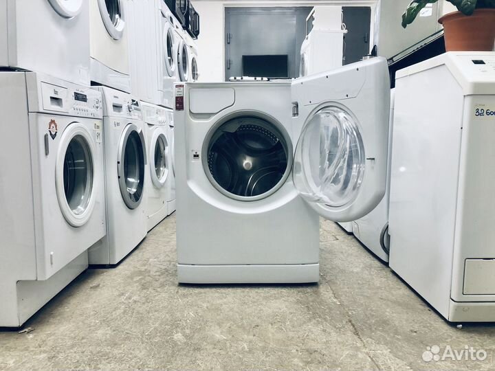 Стиральная машина Hotpoint Ariston