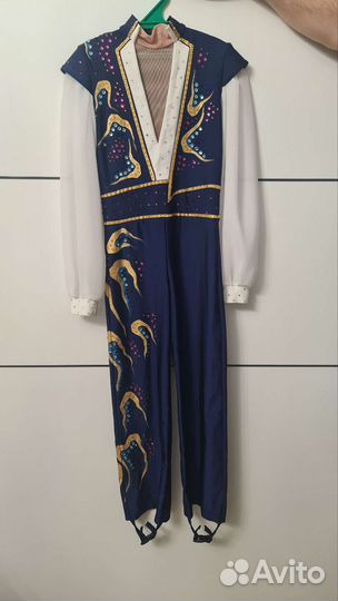 Костюм для выступлений фигурное катание