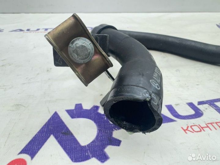 Патрубок системы охлаждения Mercedes E-Class W211