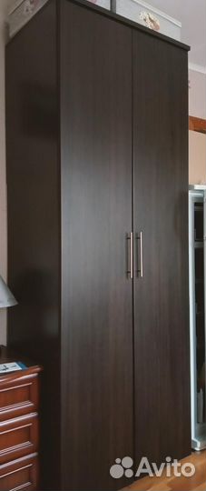 Стенка в гостиную секционная