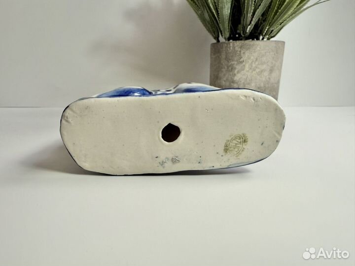 Фигурка слоника из гжели