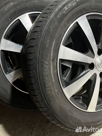 Колеса в сборе r15 летние 4 100