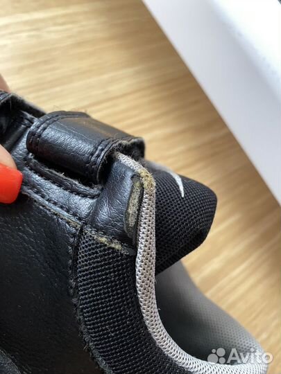 Кроссовки nike р35