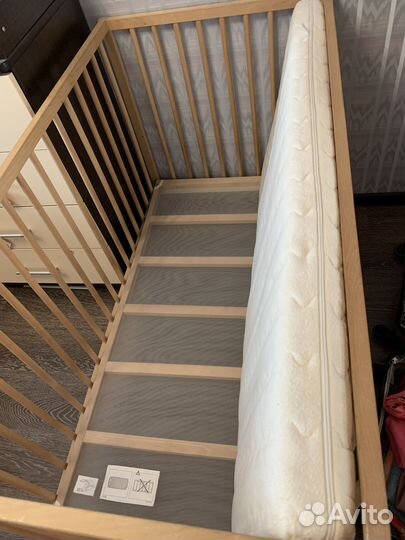 Детская кроватка