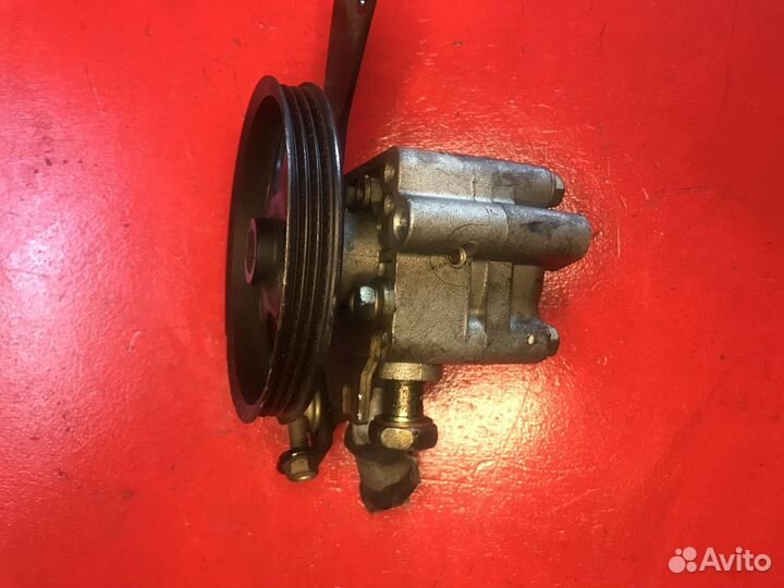 Насос гидроусилителя гур Nissan Almera 2 qg16de