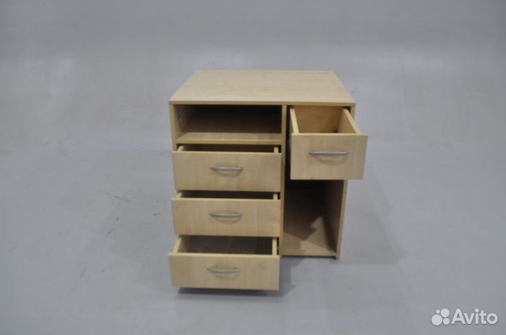 Тумба под оргтехнику