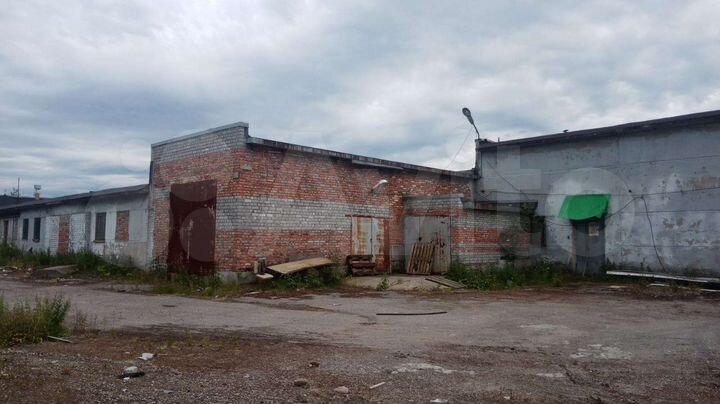 Свободного назначения, 1000 м²