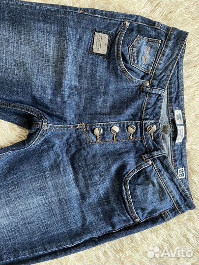 Джинсы бойфренды женские