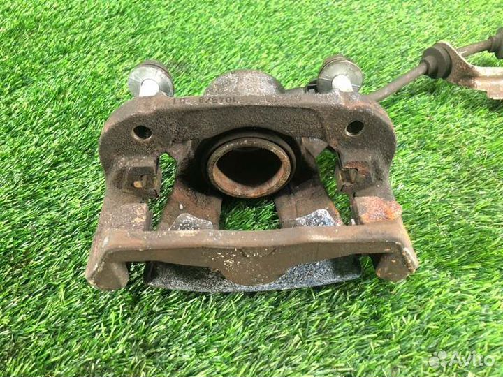 Суппорт тормозной передний левый Bmw 1 E87 N45B16