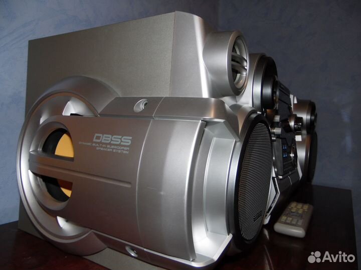 Музыкальный центр Samsung MAX (DVD Караоке )