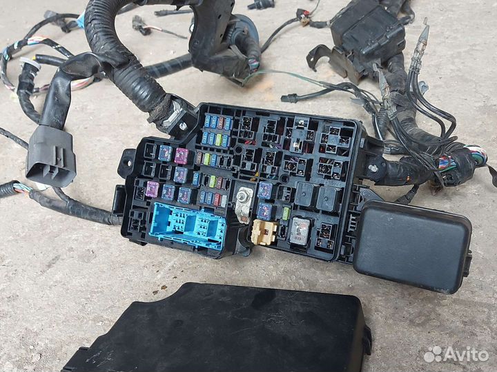 Блок предохранителей Мазда 3 bl