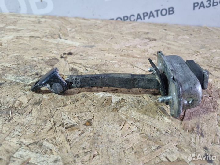 Ограничитель двери задний левый Ssangyong Action