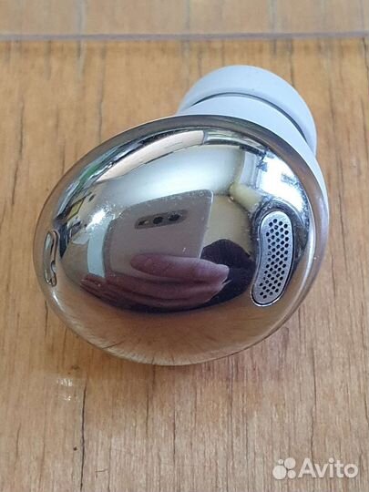 Samsung galaxy buds pro оригинал правый наушник