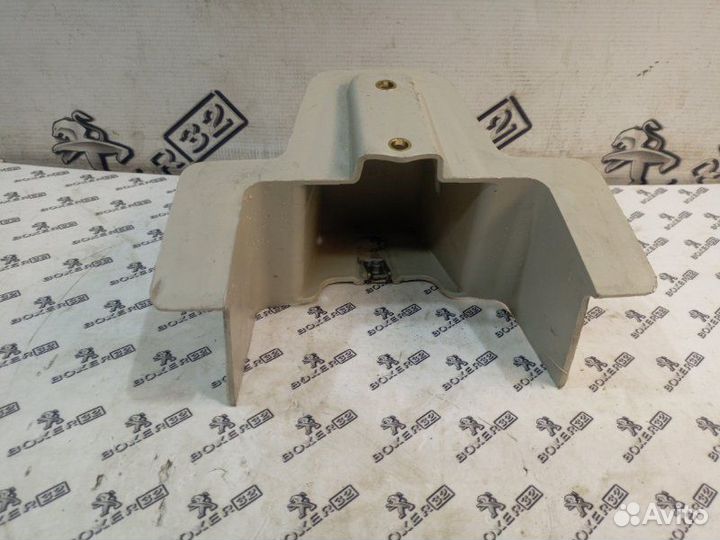 Кронштейн полки багажника Peugeot Boxer 250