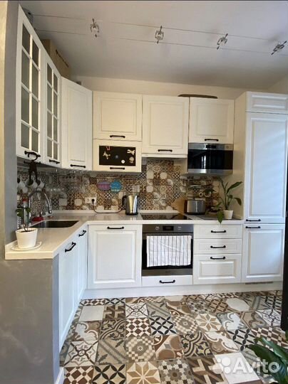 Декоратор, дизайнер интерьера, хоумстейджинг