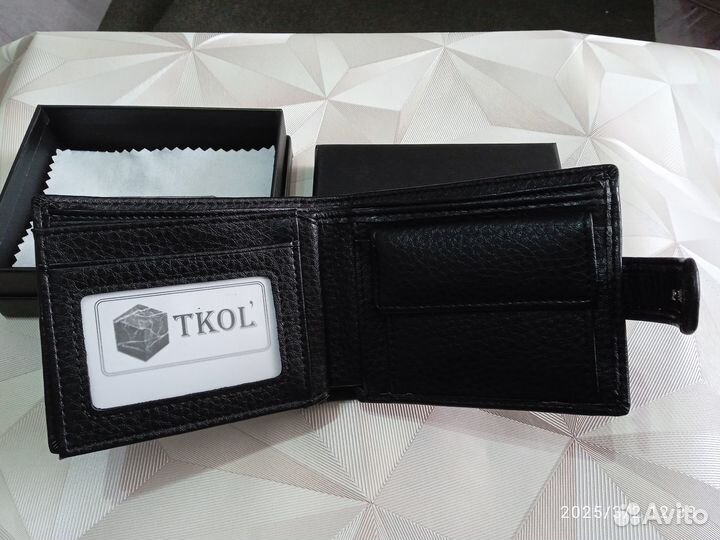 Портмоне мужское черного цвета