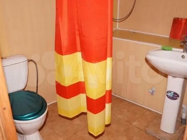 Комната 30 м², 1/2 эт.