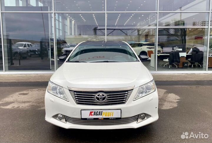 Toyota Camry 2.5 AT, 2014, 215 015 км