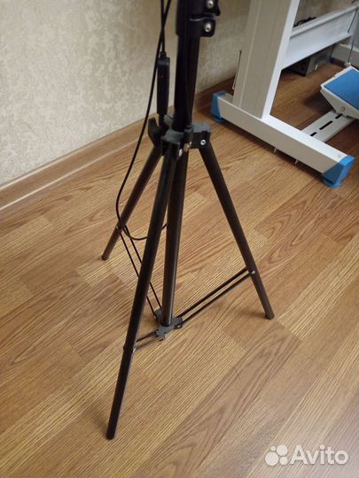 Кольцевая лампа 26 см